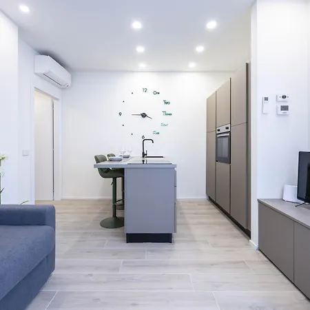Apartment New Bilocale Porta Romana Milan
