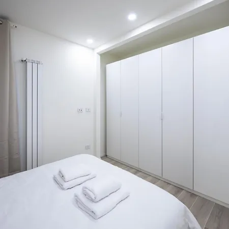 Apartment New Bilocale Porta Romana *